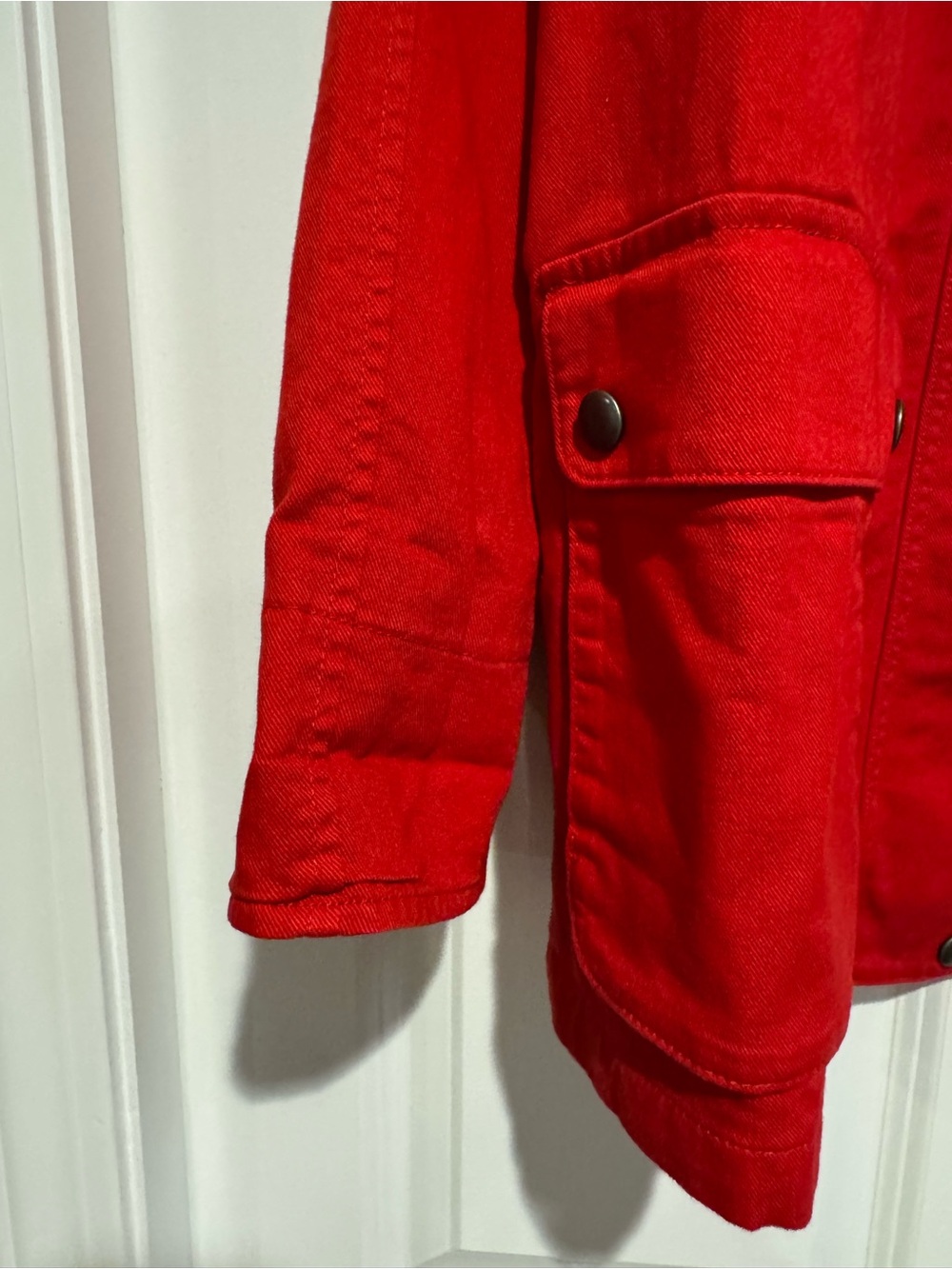 GAP Red Barn Jacket with brown corduroy Collar - like new - Picture 4 of 4